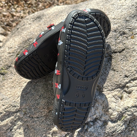 Disney Parks Minnie Mouse Crocs with Charms - Picture 3 of 3